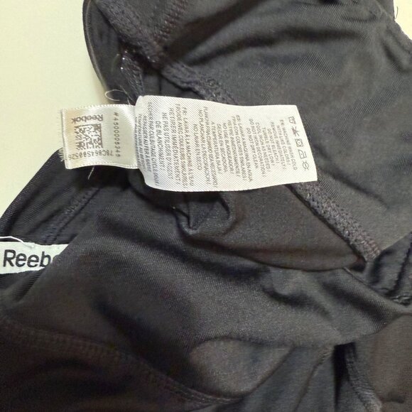 Reebok Black Capri Leggings Size M Moisture Wicking Yoga Pants Identity Tape - Picture 10 of 15
